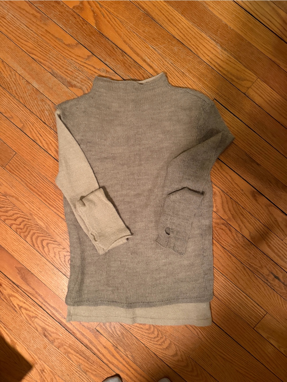 Zara SRPLS women’s Taupe Crewneck Sweater